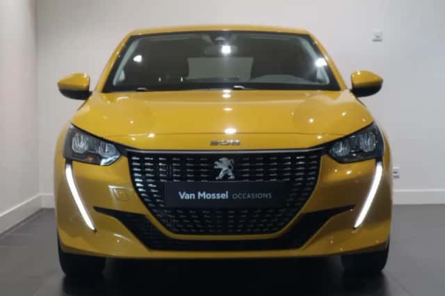 Peugeot 208 (2021) thumbnail 3