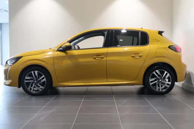 Peugeot 208 (2021) thumbnail 4