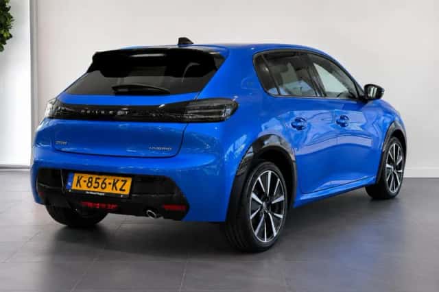 Peugeot 208 (2025) thumbnail 2
