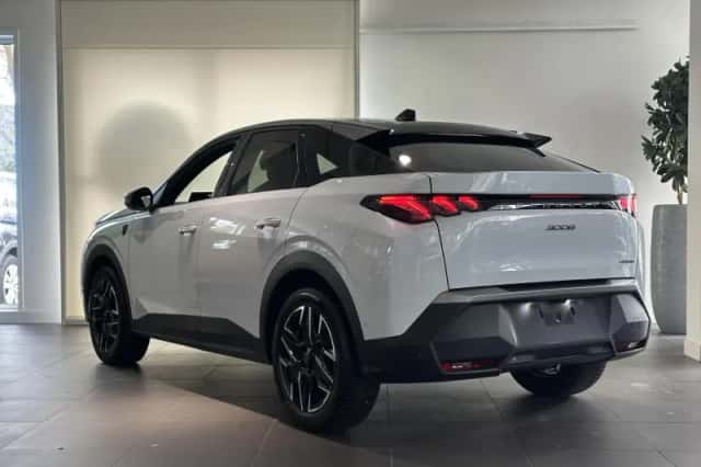 Peugeot 3008 (2025) thumbnail 6