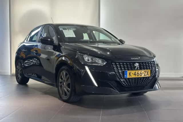 Peugeot 208 (2021) thumbnail 3