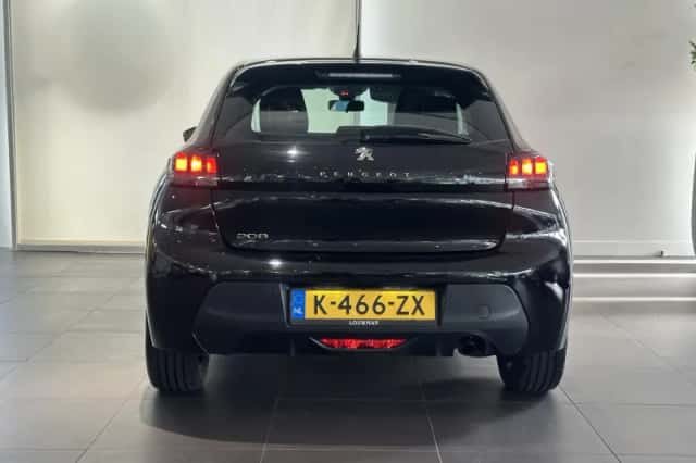 Peugeot 208 (2021) thumbnail 5
