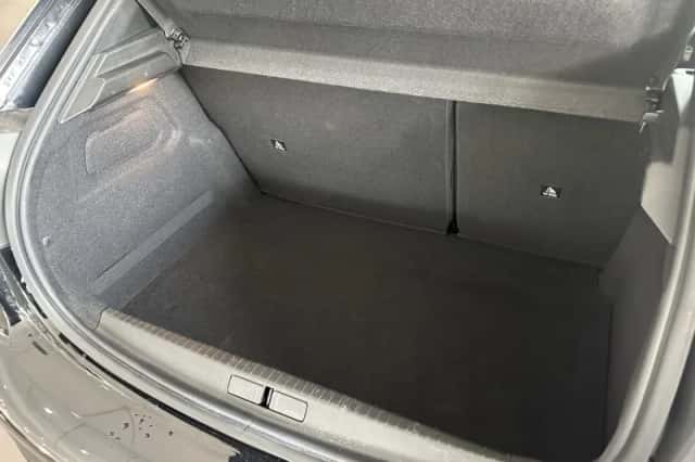 Peugeot 208 (2021) thumbnail 7