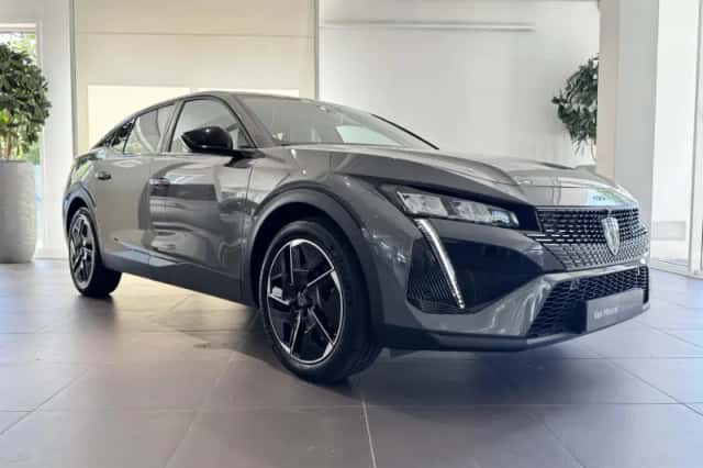 Peugeot 408 (2025) thumbnail 3