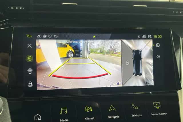 Peugeot 308 (2025) thumbnail 9