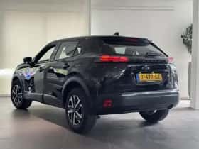 Peugeot 2008 (2024) thumbnail 6