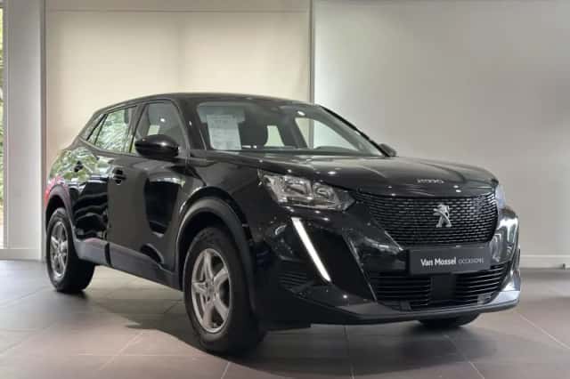 Peugeot 2008 (2022) thumbnail 3