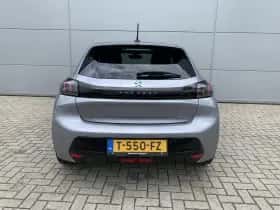 Peugeot e-208 (2022) thumbnail 4
