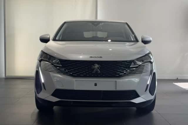 Peugeot 3008 (2021) thumbnail 3