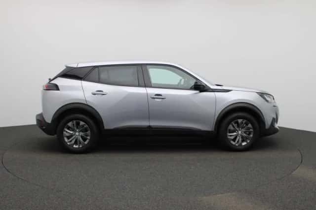Peugeot e-2008 (2023) thumbnail 6