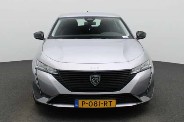 Peugeot 308 (2022) thumbnail 3