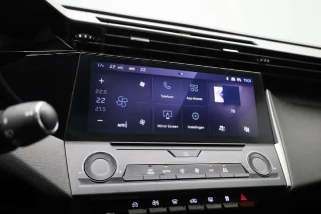 Peugeot 308 (2022) thumbnail 24