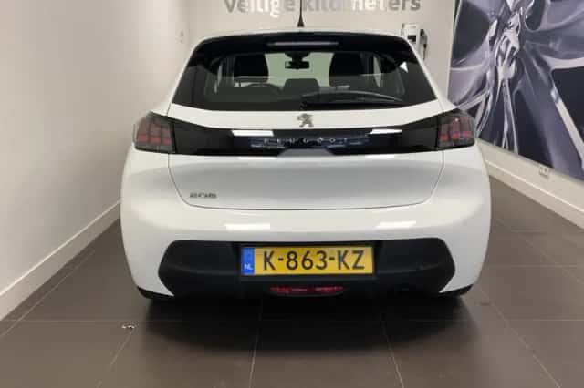 Peugeot 208 (2021) thumbnail 4