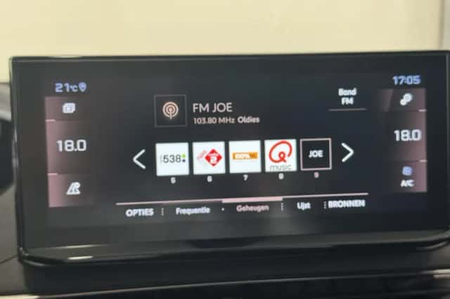 Peugeot 5008 (2021) thumbnail 12