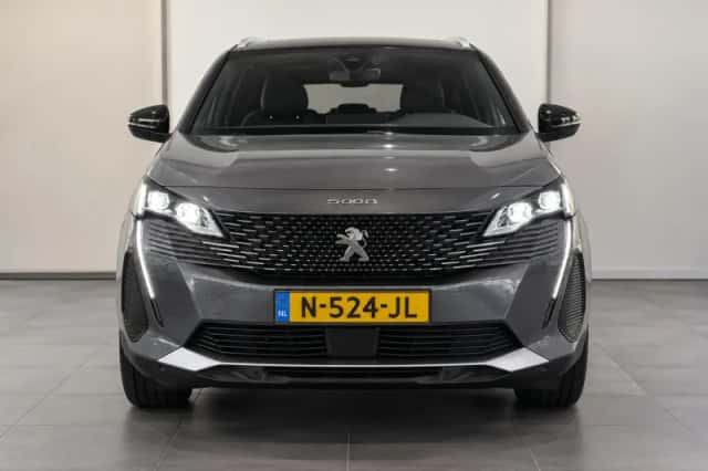 Peugeot 5008 (2021) thumbnail 4