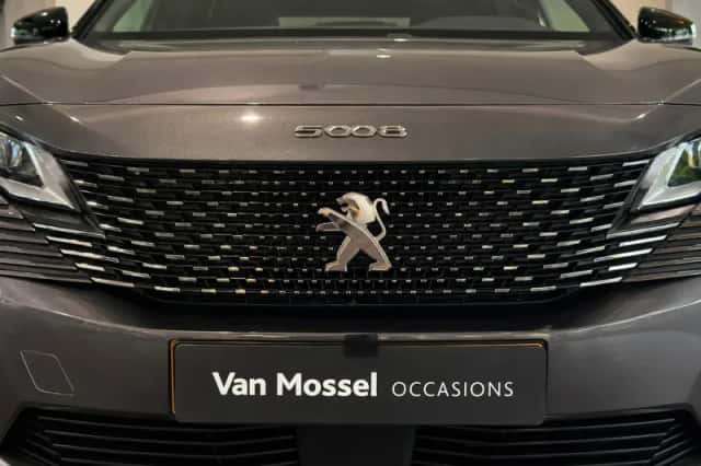 Peugeot 5008 (2021) thumbnail 5