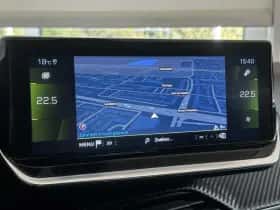 Peugeot 208 (2021) thumbnail 15