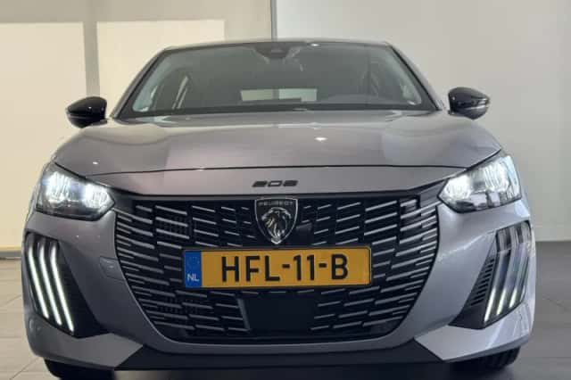 Peugeot 208 (2025) thumbnail 2