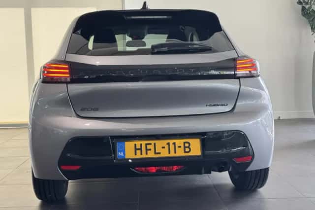 Peugeot 208 (2025) thumbnail 5