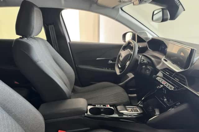 Peugeot 208 (2025) thumbnail 10