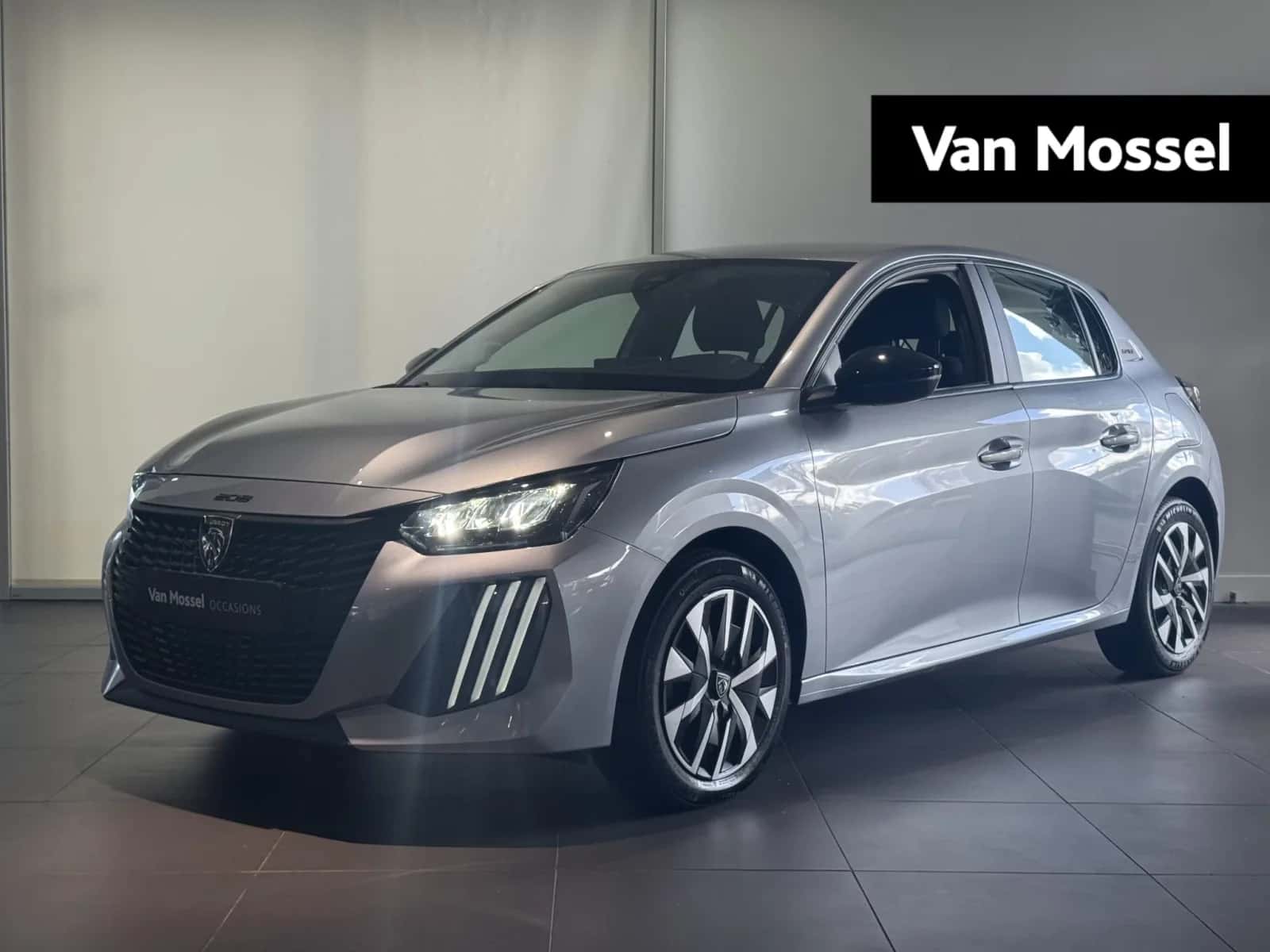 Peugeot 208 (2025) — foto 1