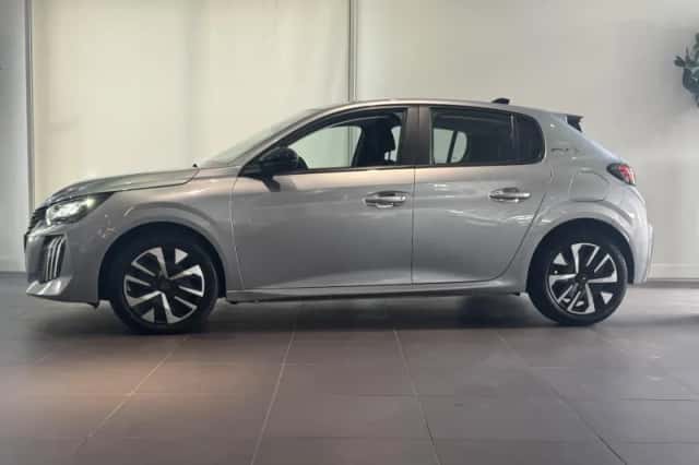 Peugeot 208 (2025) thumbnail 4