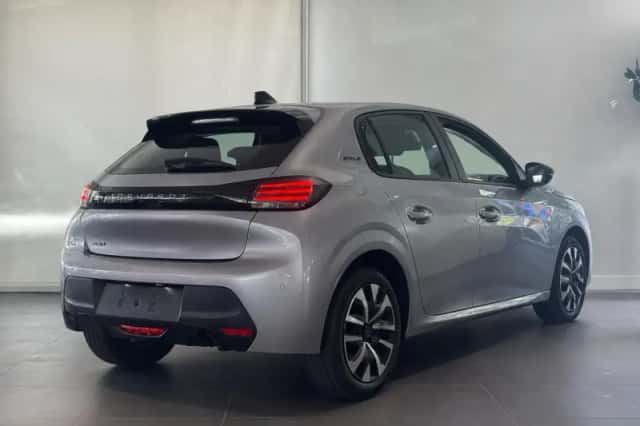 Peugeot 208 (2025) thumbnail 7