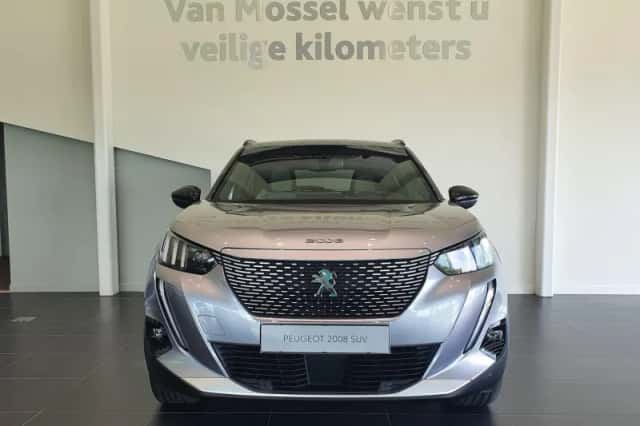 Peugeot e-2008 (2021) thumbnail 2