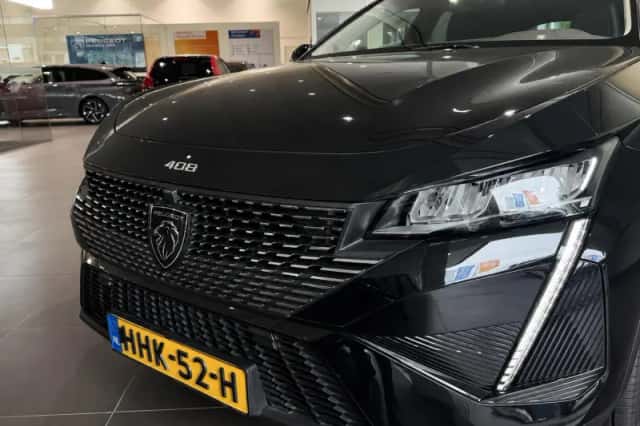 Peugeot 408 (2025) thumbnail 6