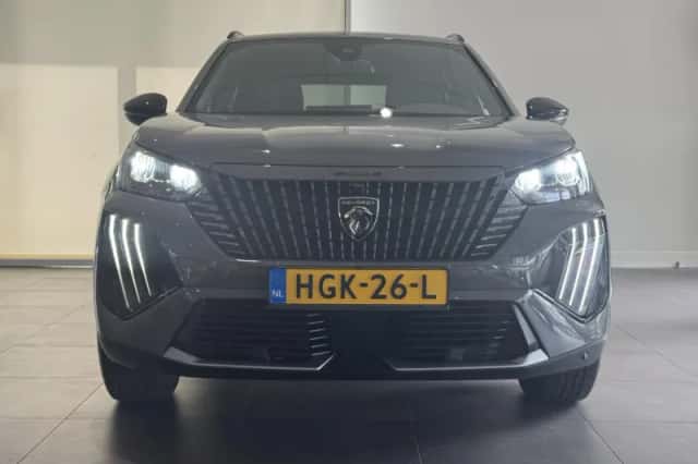 Peugeot e-2008 (2025) thumbnail 2