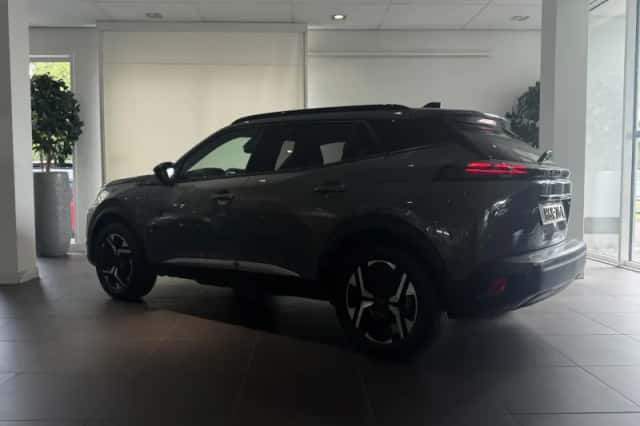Peugeot e-2008 (2025) thumbnail 4
