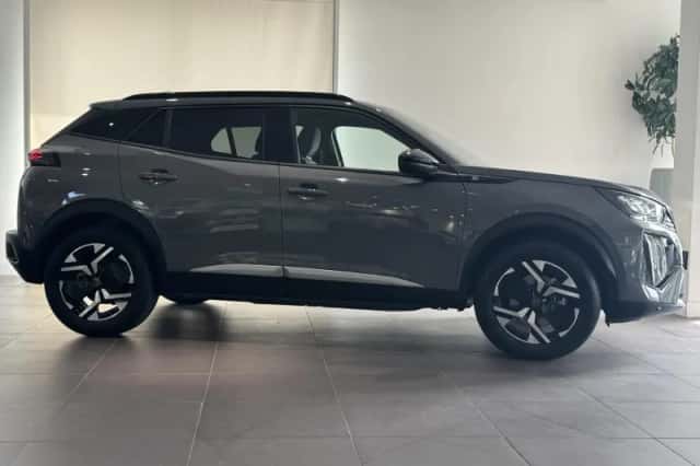 Peugeot e-2008 (2025) thumbnail 4