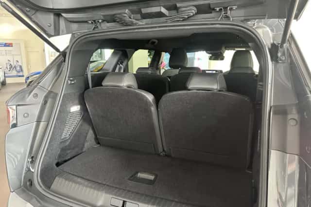 Peugeot 5008 (2025) thumbnail 11