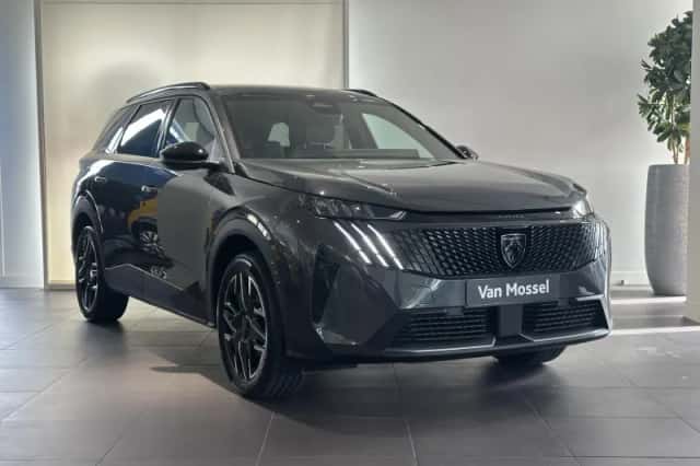 Peugeot 5008 (2025) thumbnail 4