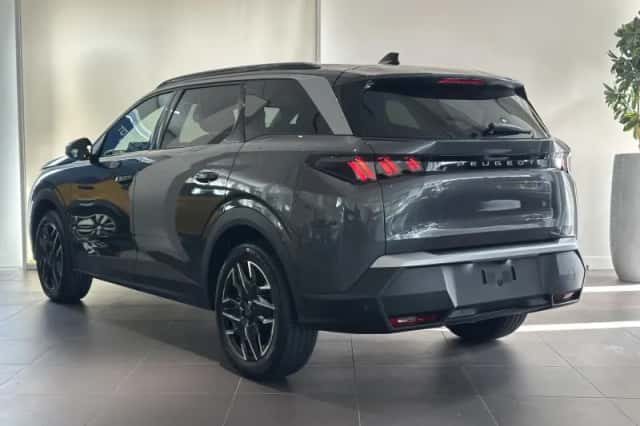 Peugeot 5008 (2025) thumbnail 7