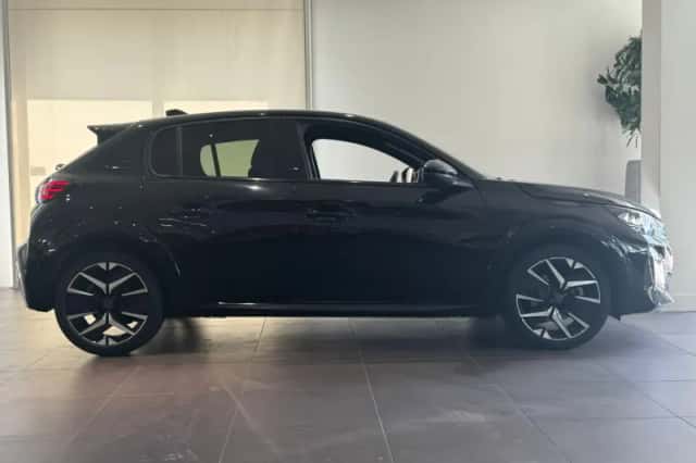 Peugeot 208 (2025) thumbnail 6