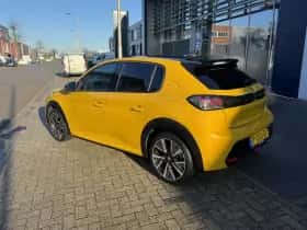 Peugeot 208 (2022) thumbnail 4