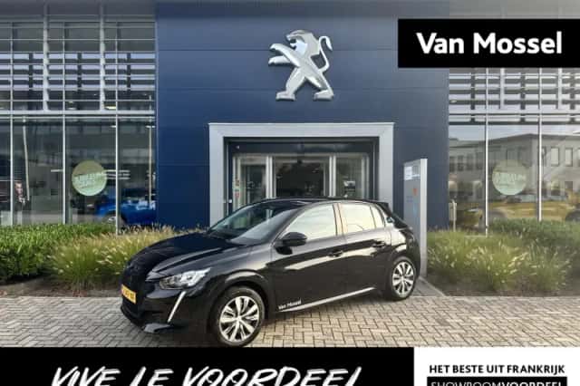Peugeot e-208 (2023) thumbnail 1
