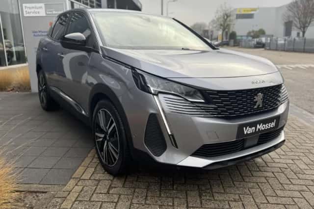 Peugeot 3008 (2024) thumbnail 5