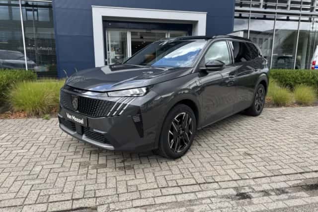 Peugeot 5008 (2025) thumbnail 3