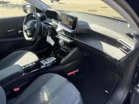 Peugeot 208 (2025) thumbnail 16