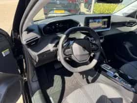 Peugeot 208 (2025) thumbnail 18