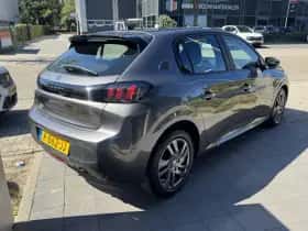 Peugeot 208 (2022) thumbnail 5