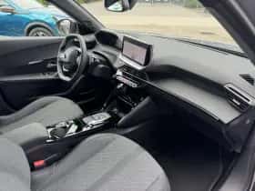 Peugeot 2008 (2025) thumbnail 16