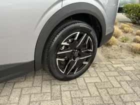 Peugeot 5008 (2025) thumbnail 11