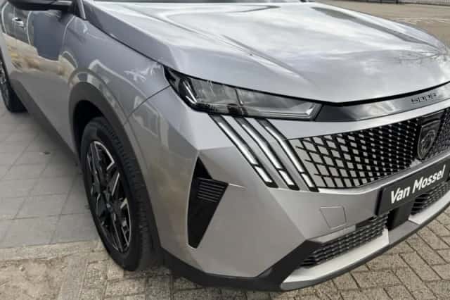 Peugeot 5008 (2025) thumbnail 6