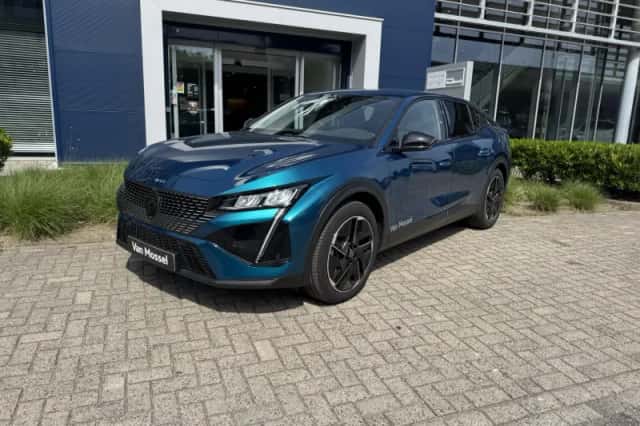 Peugeot 408 (2025) thumbnail 3