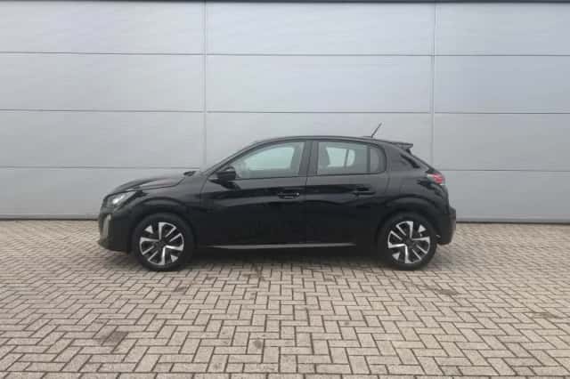 Peugeot 208 (2025) thumbnail 2