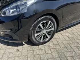 Peugeot 208 (2018) thumbnail 10