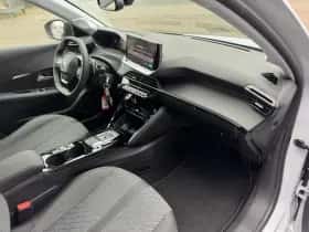 Peugeot 208 (2025) thumbnail 18